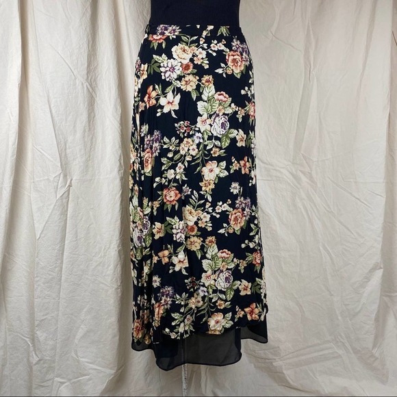 Vintage 90s Floral Romantic Flowers Silk High Rise Black Lined Midi Skirt - Picture 5 of 11